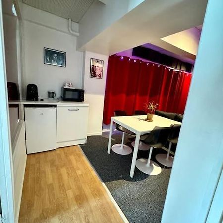 Experience Cinema Immersif Dans Appartement Renove Pres De Montmartre Париж Екстериор снимка
